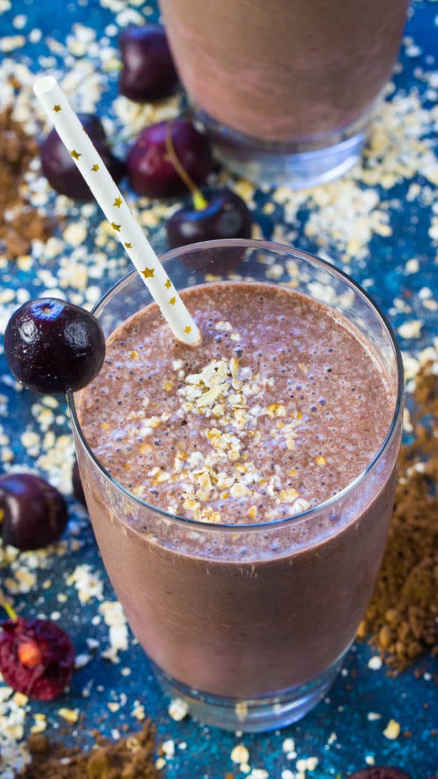 CHOCOLATE CHERRY SMOOTHIE - 30 minutes meals