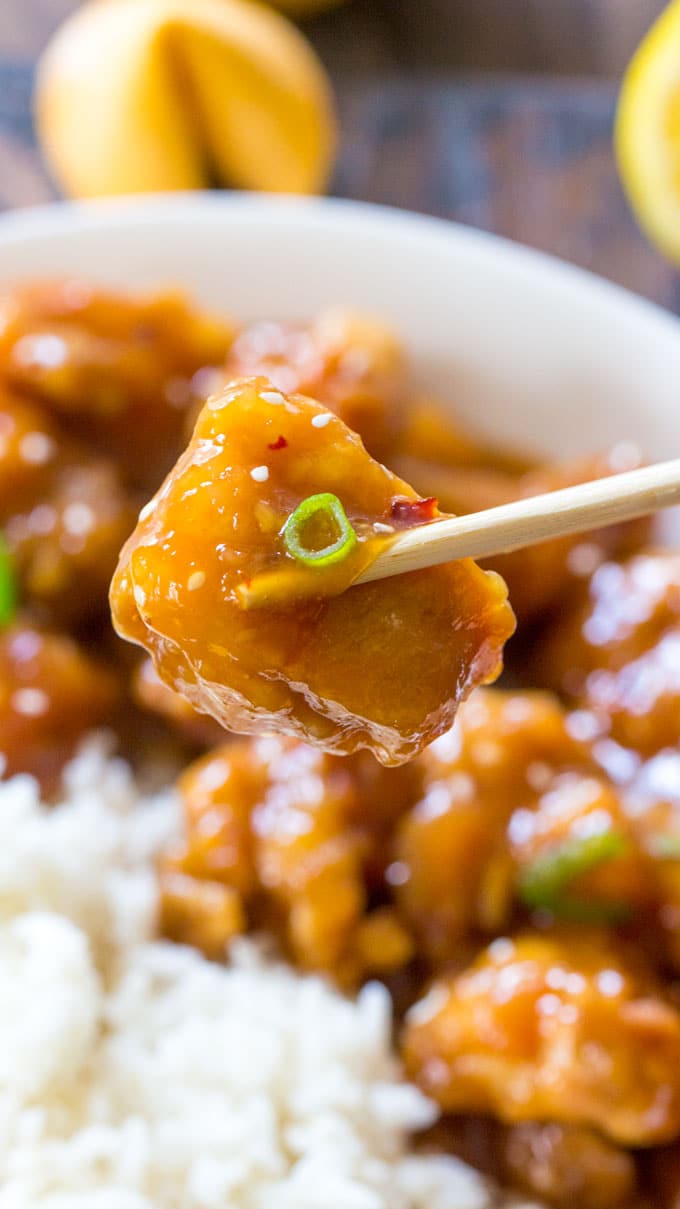 Chinese Crispy Honey Lemon Chicken is a restaurant quality meal, made easy at home in just 30 minutes! Crispy, sticky and full of honey lemon flavor.