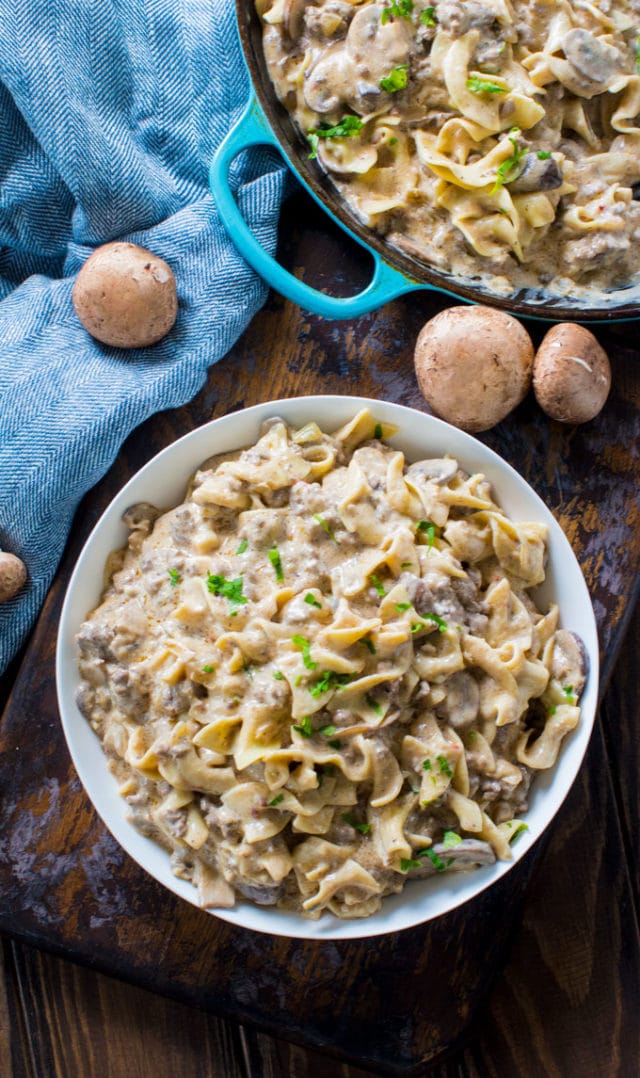 Easy Ground Beef Stroganoff Recipe - 30 minutes meals