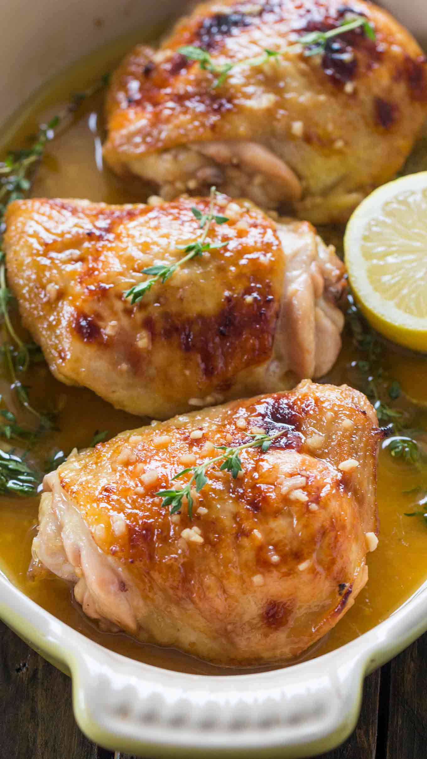 Baked Lemon Thyme Chicken made with just a few ingredients, with a sweet and savory flavor, ready in just 30 minutes in one pan!
