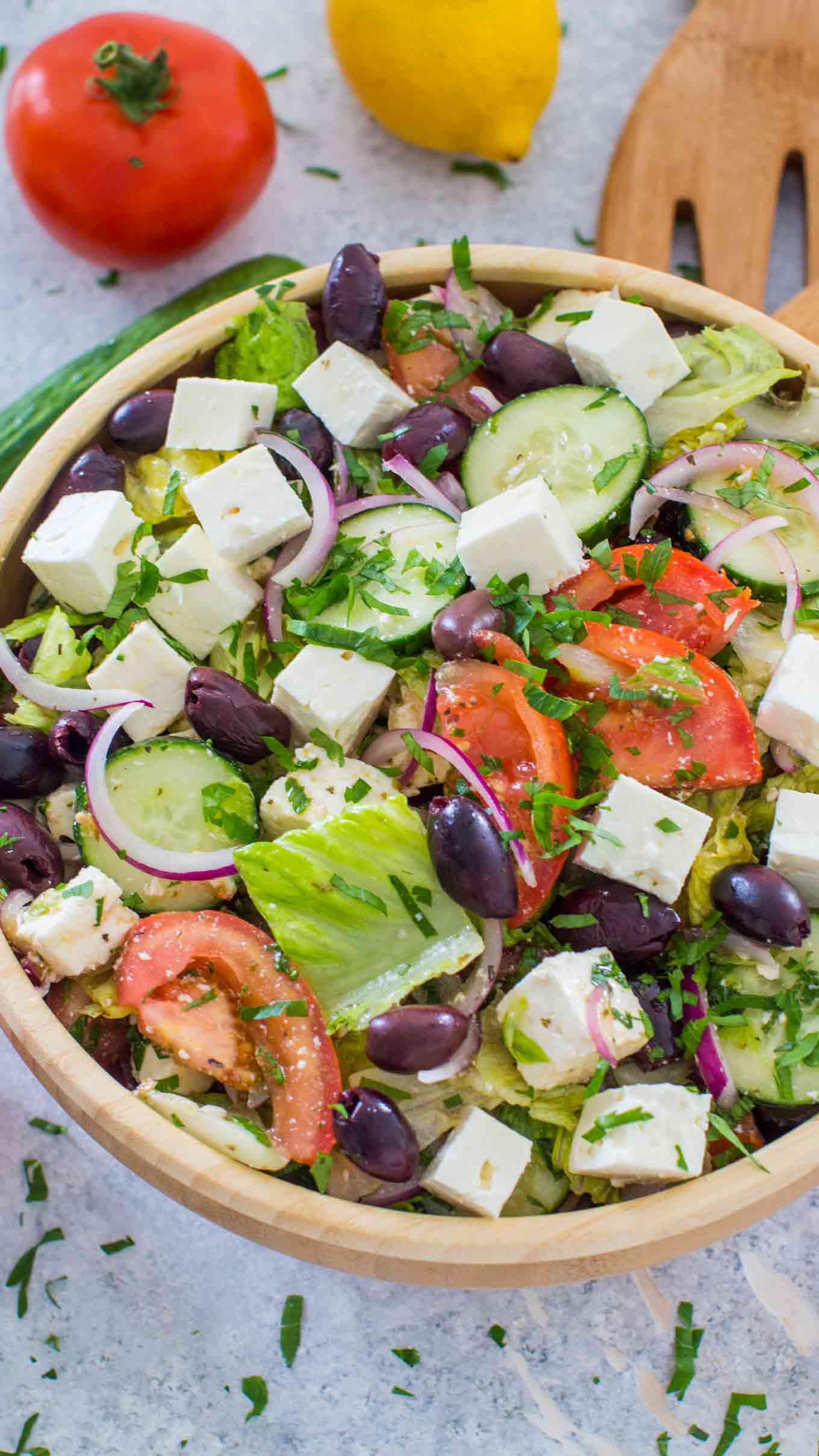 https://30minutesmeals.com/wp-content/uploads/2018/08/Easy-Greek-Salad-Recipe-3.jpg