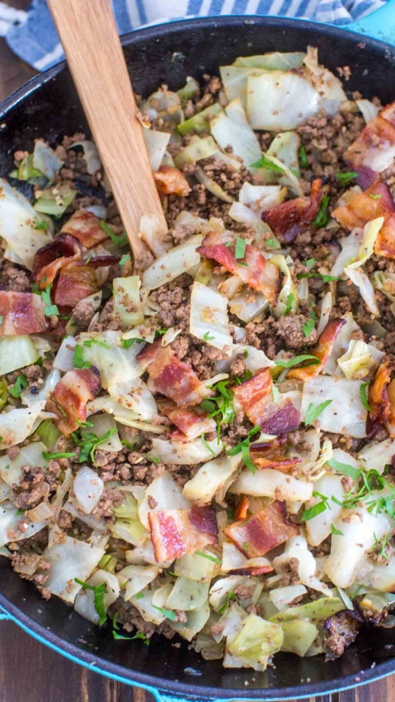 Ground Beef and Cabbage in One Pan. Easy & Quick Recipe 30 minutes meals