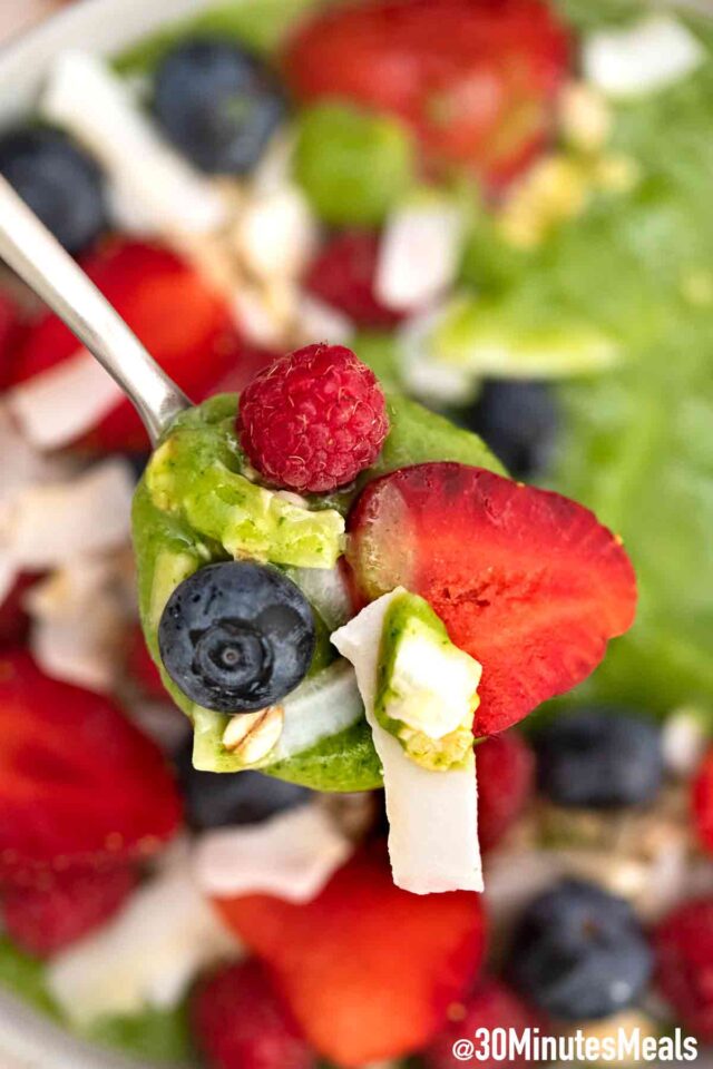 green smoothie in a spoon