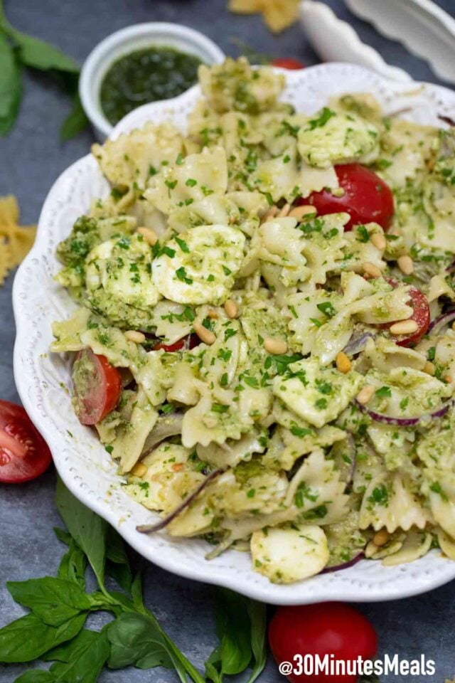 caprese pasta salad