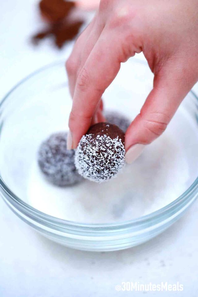 easy rum balls recipe