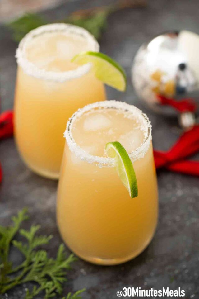 easy white christmas margarita