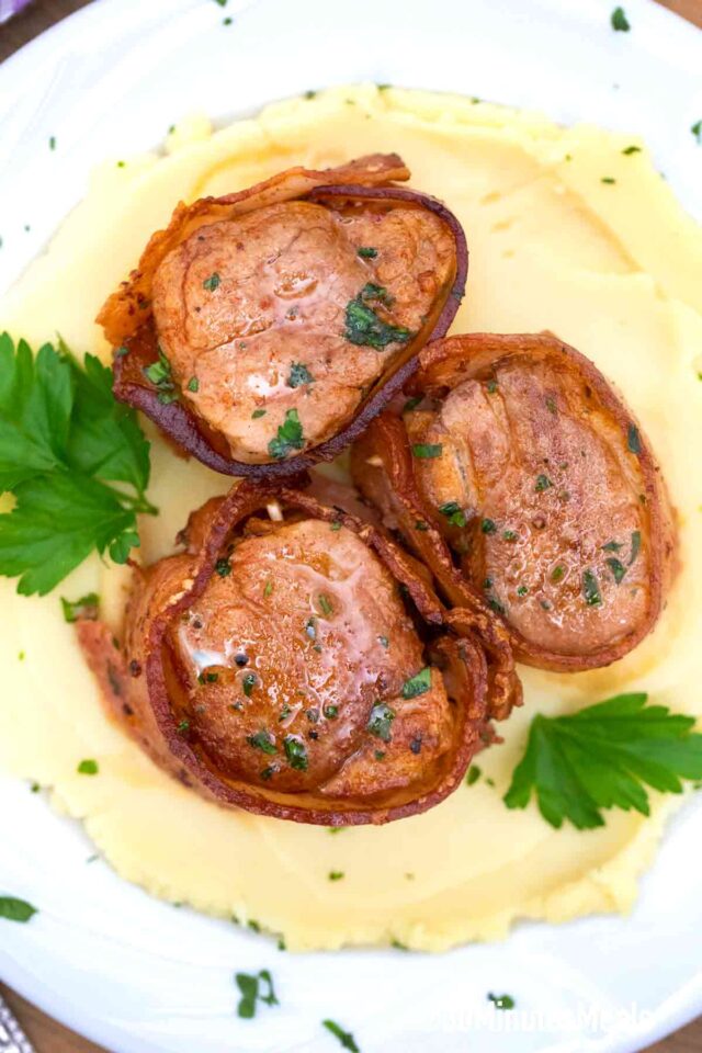 bacon wrapped pork medallions with mashed potatoes