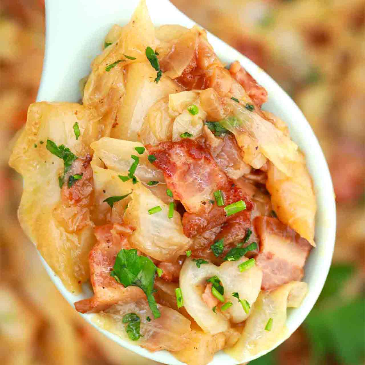 Fried Cabbage with Bacon - 30 minutes meals