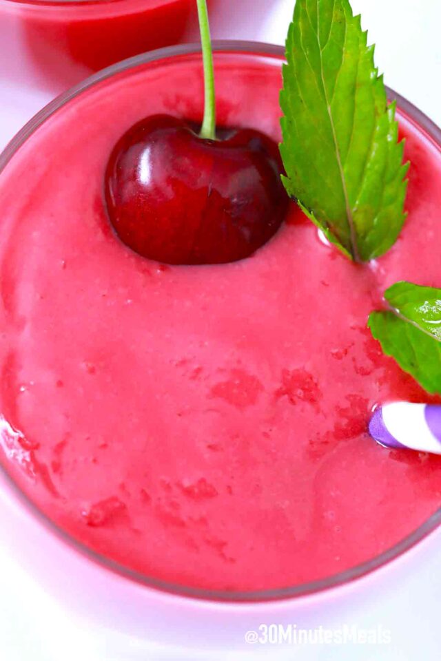 cherry smoothie with mint