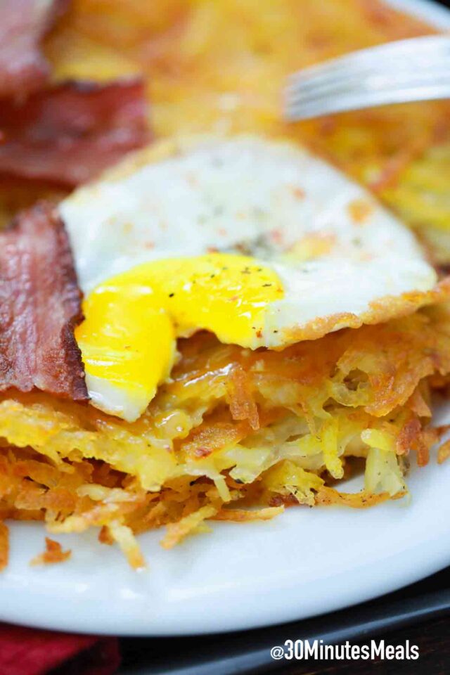 crispy hash browns with egg