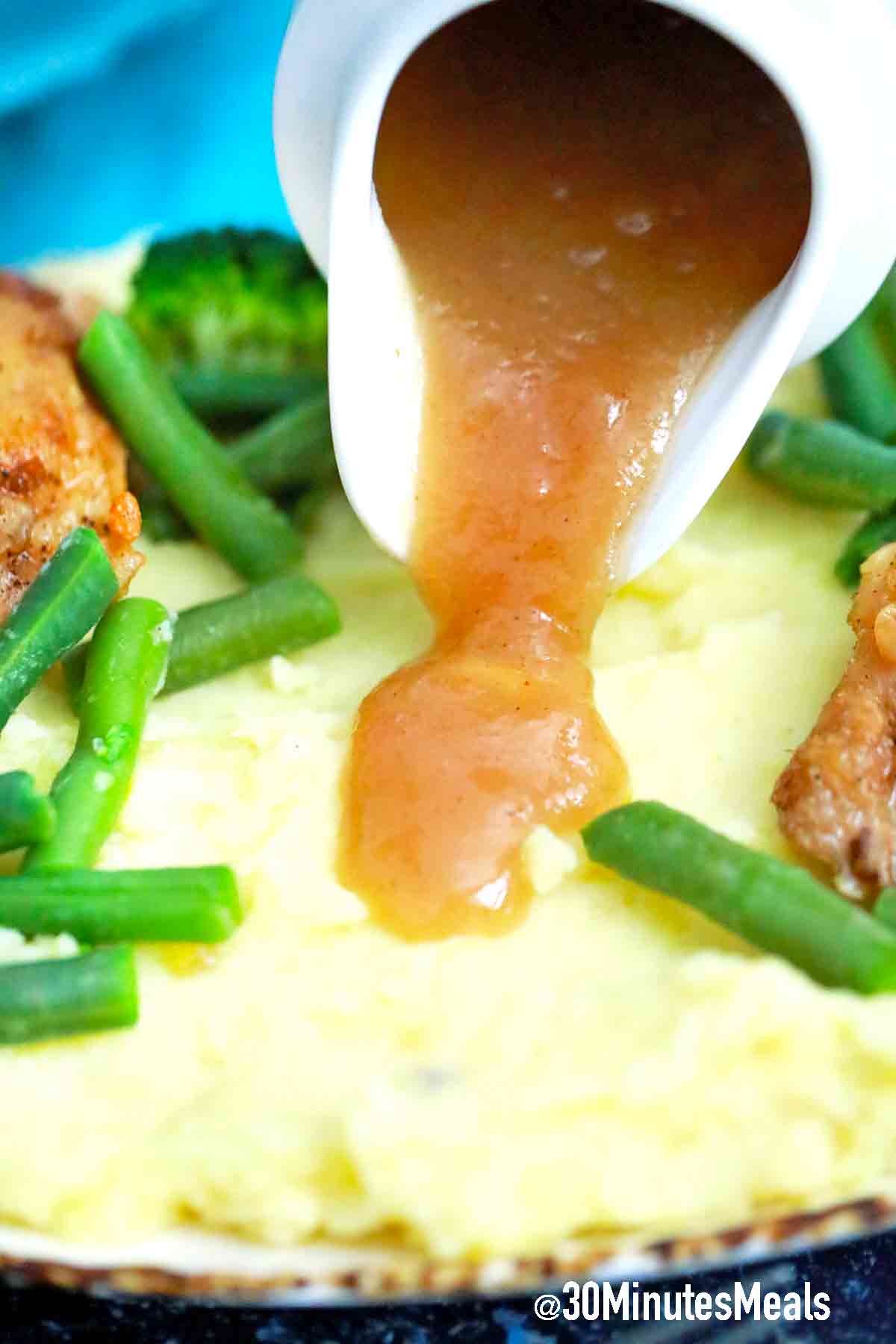 Easy Beef Gravy - 30 Minutes Meals