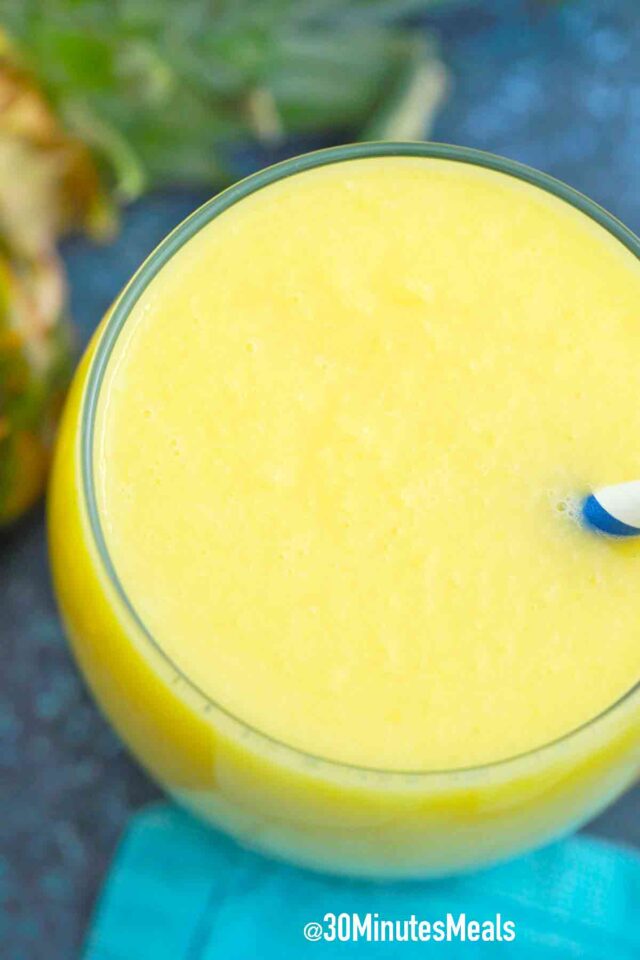 mango pineapple smoothies