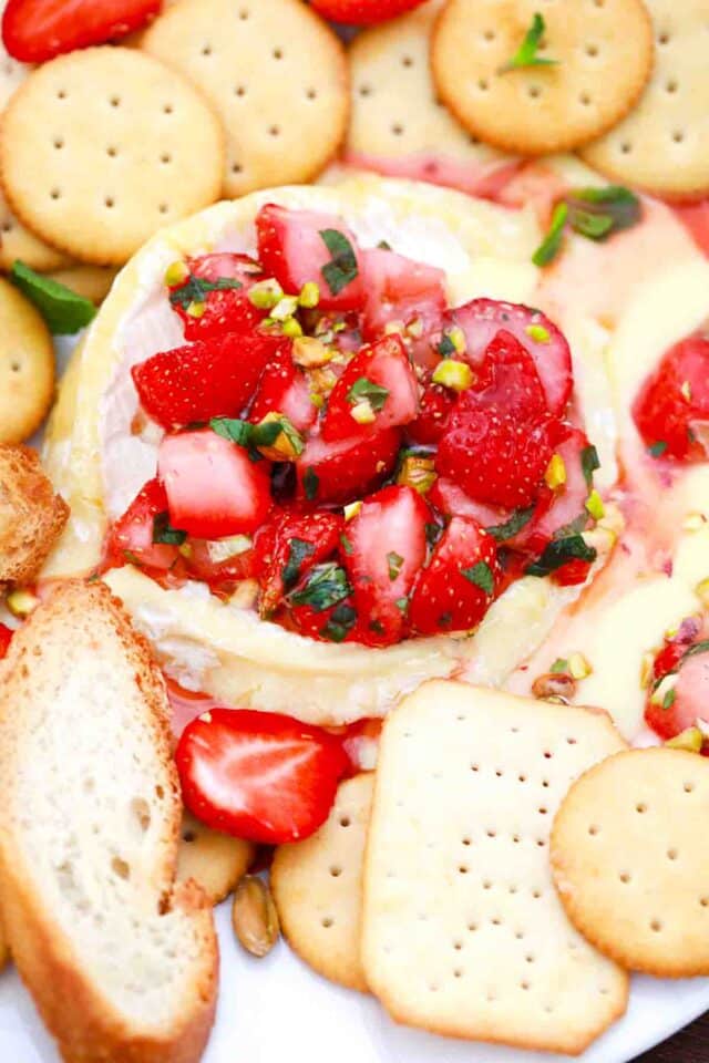 quick strawberry baked brie