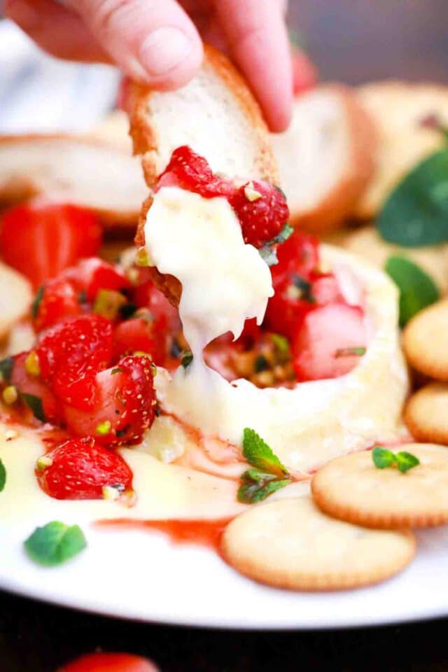 easy fresh strawberries baked brie