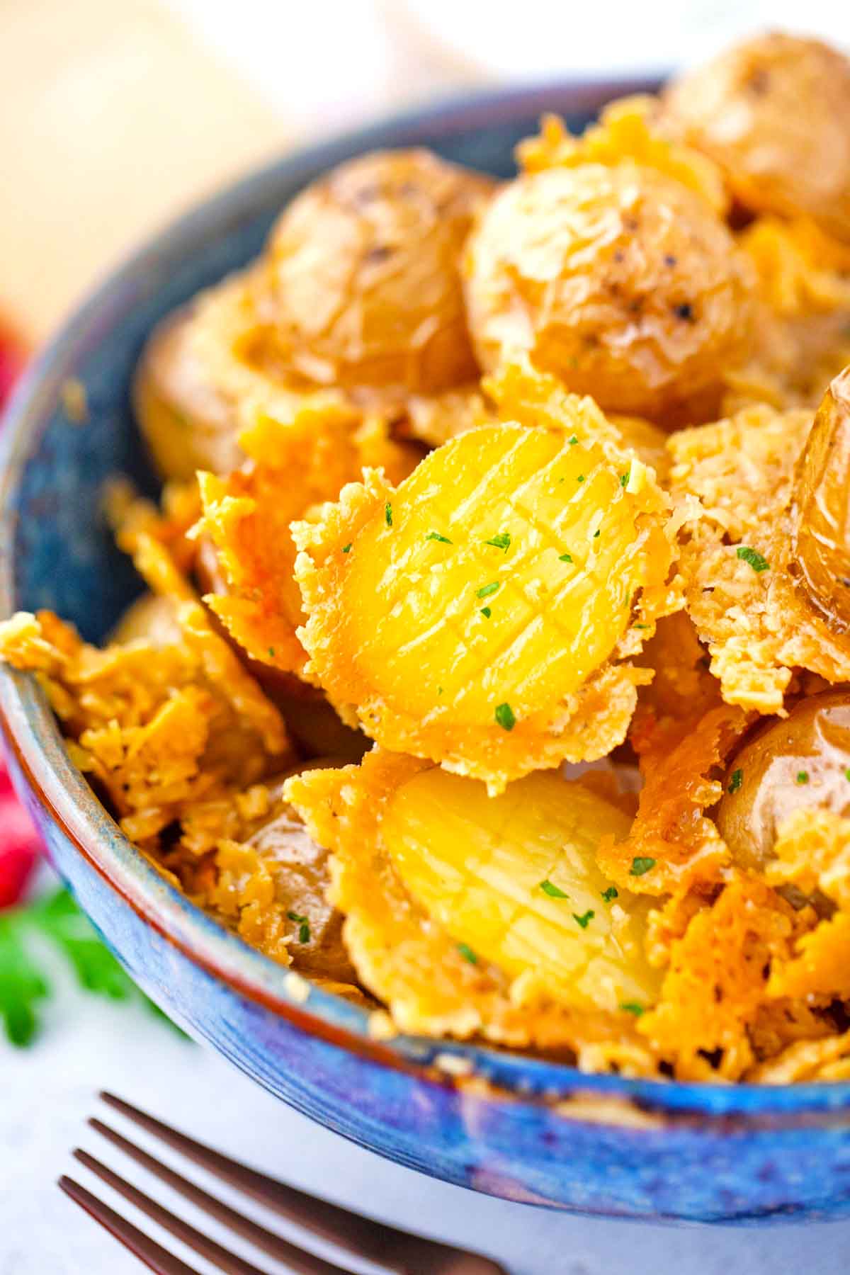 Crispy Parmesan Potatoes Recipe - 30 Minutes Meals